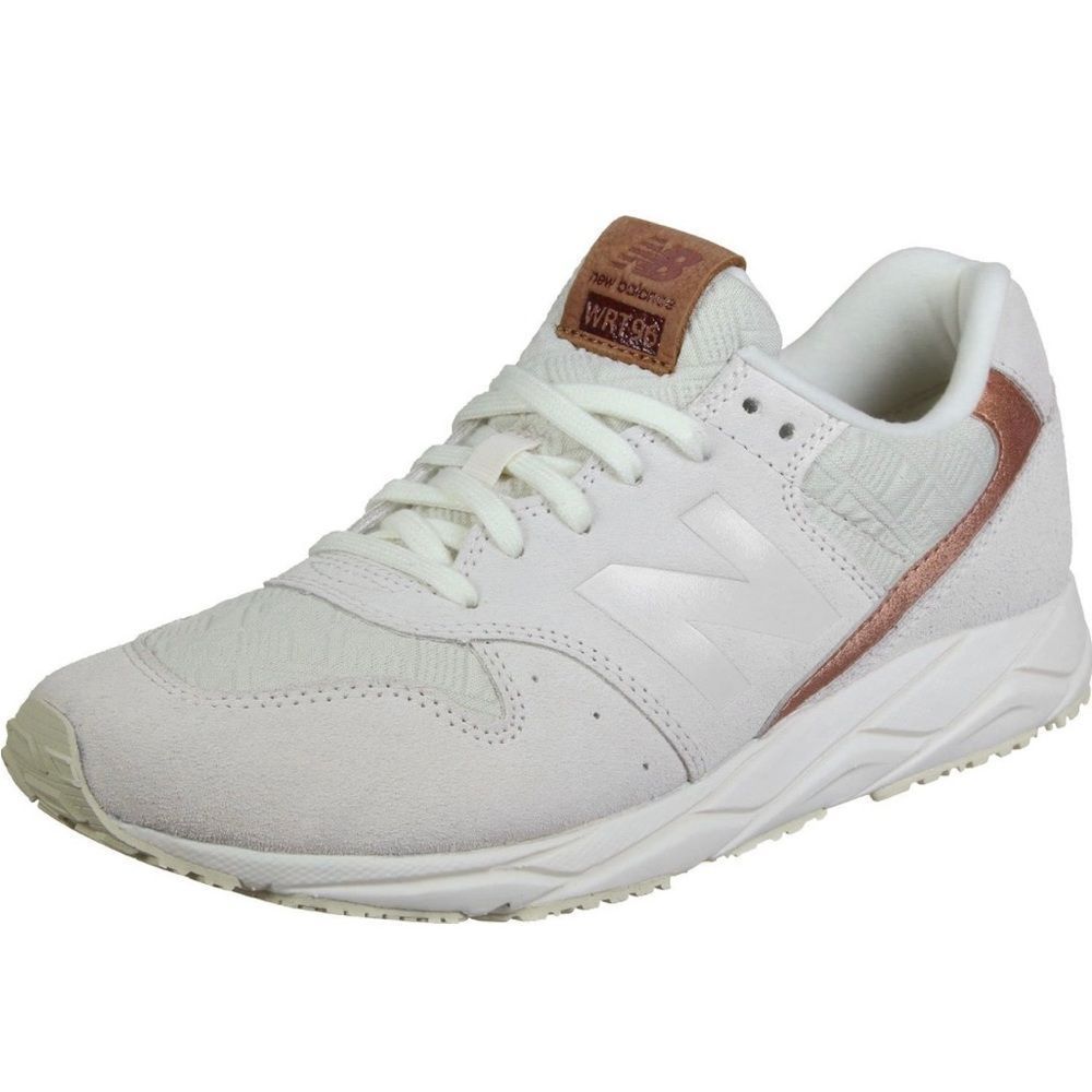 New Balance Women's 96 Revlite Classic Chic Cream Copper Metallic Sneaker Size 9